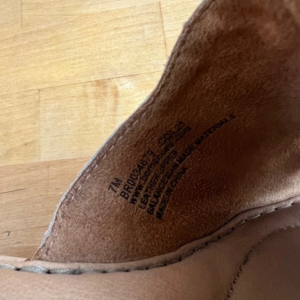 Born Sandals Wedge Lilah Size 7 Taupe Suede Open Toe Cork Platform Slide Slip On